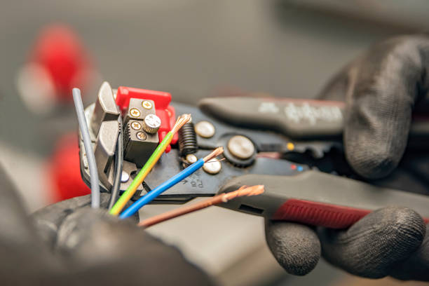Best Emergency Electrical Repair  in Lathrup Village, MI